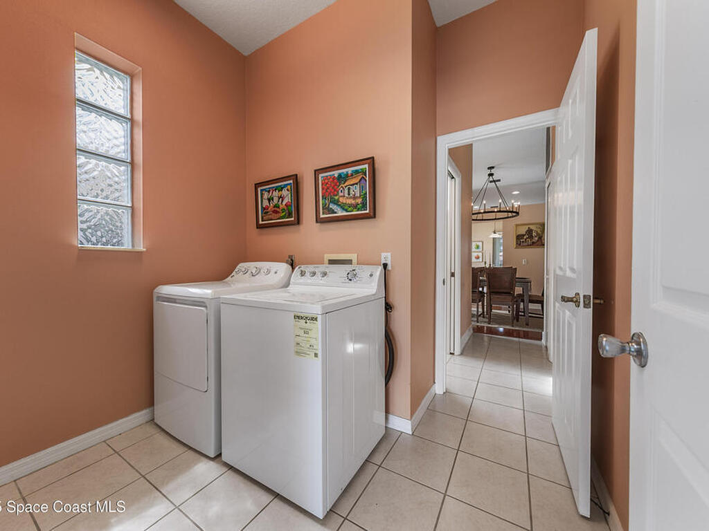 8051 Daventry Drive, Melbourne, FL 32940