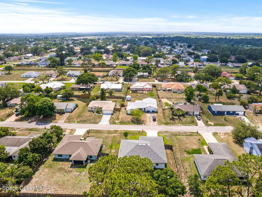 1641 Earlham Avenue, Palm Bay, FL 32907