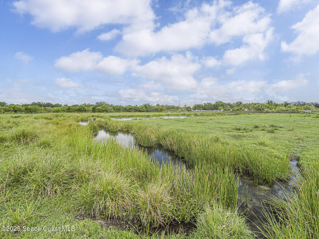 61st Street, Vero Beach, FL 32967