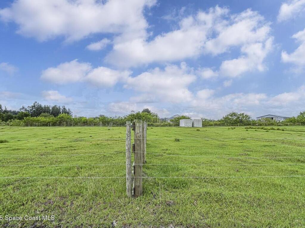 61st Street, Vero Beach, FL 32967