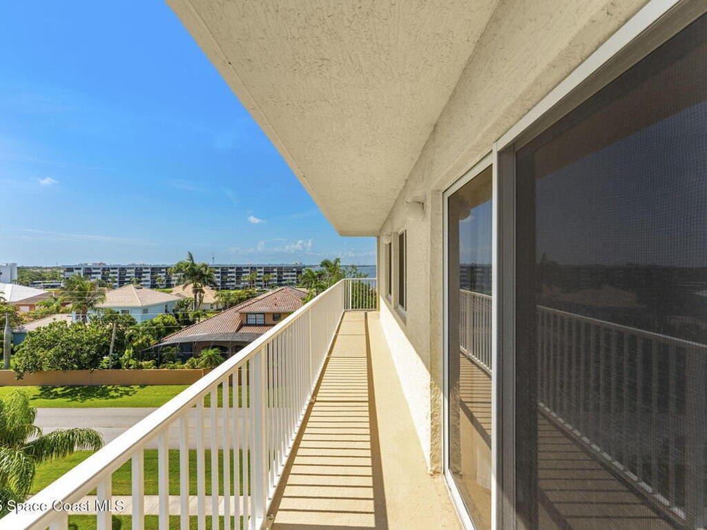 551 Casa Bella Drive, Cape Canaveral, FL 32920