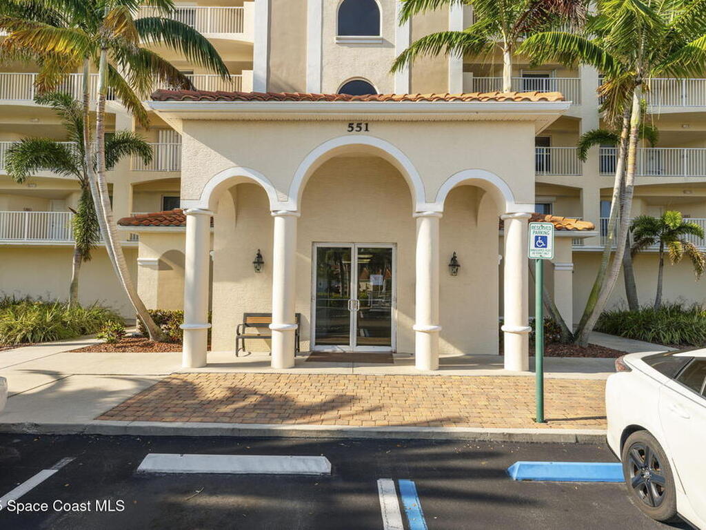 551 Casa Bella Drive, Cape Canaveral, FL 32920