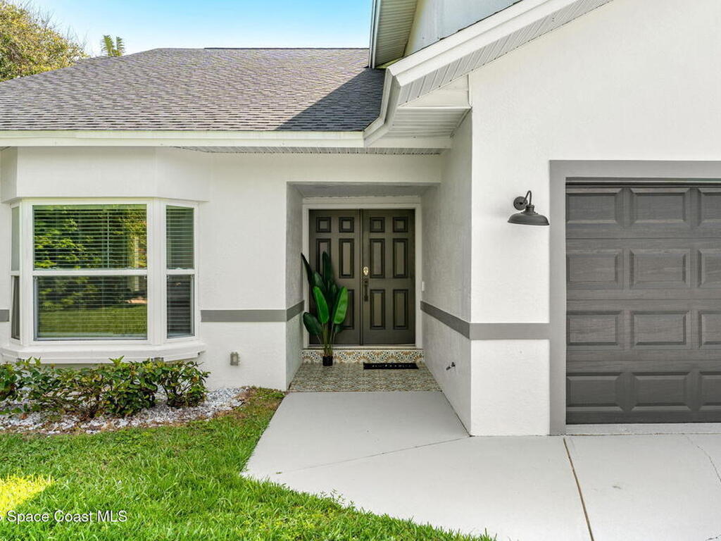 6765 Angeles Road, Melbourne Beach, FL 32951