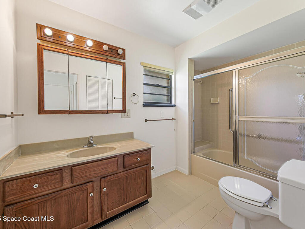 11430 S Tropical Trail, Merritt Island, FL 32952