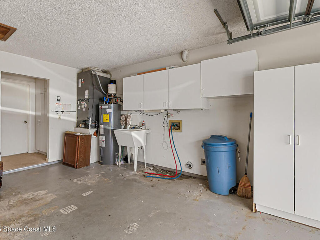 11430 S Tropical Trail, Merritt Island, FL 32952