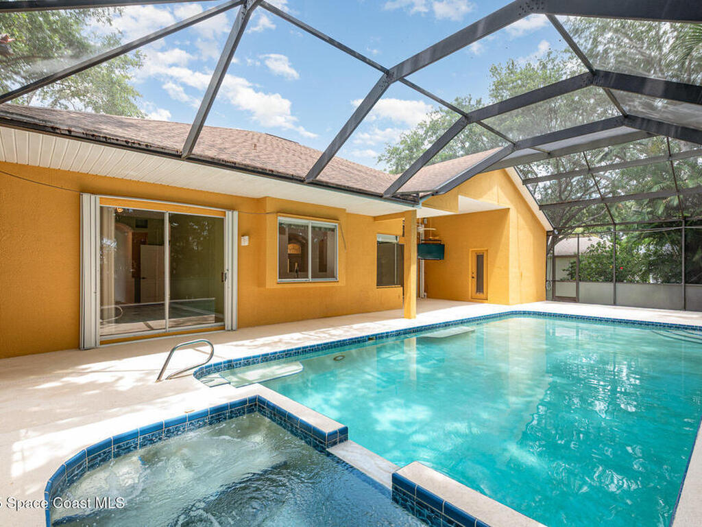 2703 Barrow Drive, Merritt Island, FL 32952