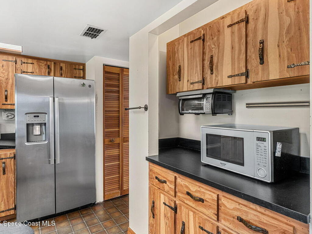 1387 Gleneagles Court, Rockledge, FL 32955