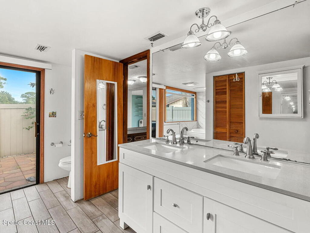 1387 Gleneagles Court, Rockledge, FL 32955