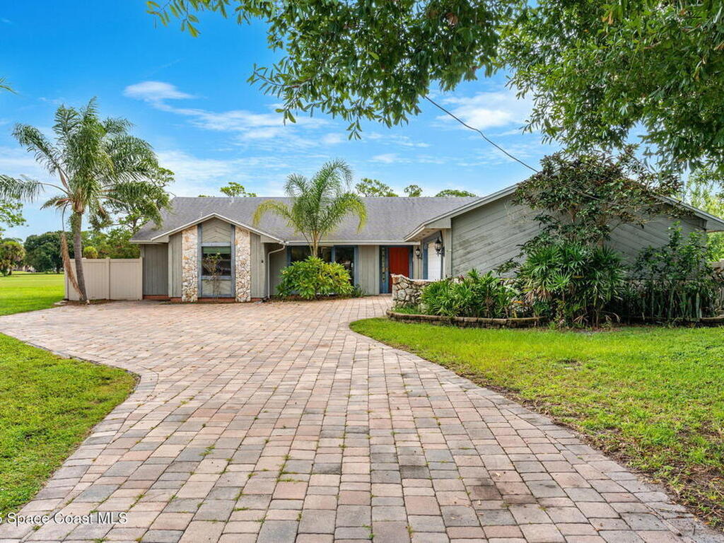 1387 Gleneagles Court, Rockledge, FL 32955