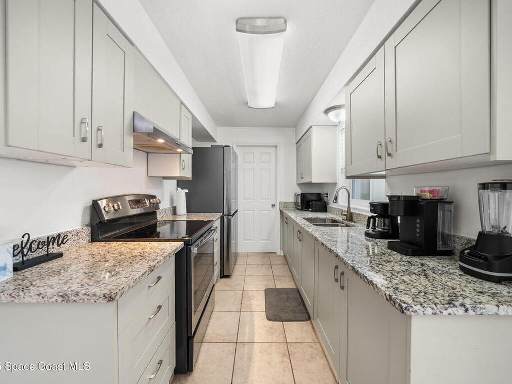 1941 Dawn Drive, Melbourne, FL 32935