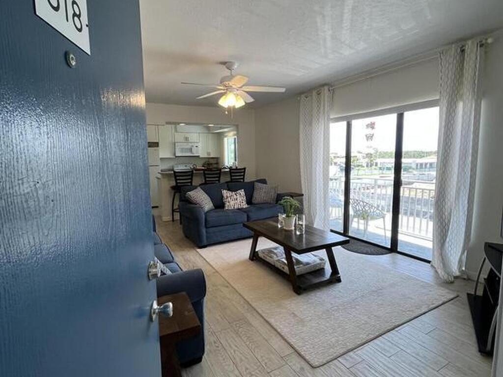 22 Tulip Avenue, Cocoa Beach, FL 32931