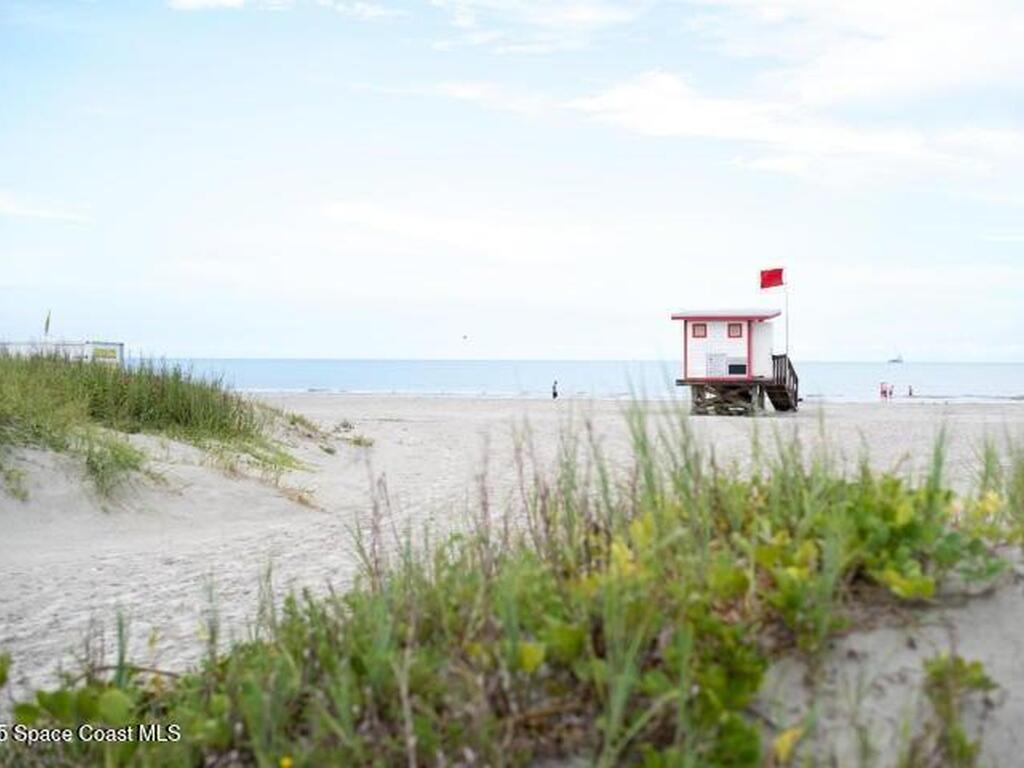 22 Tulip Avenue, Cocoa Beach, FL 32931