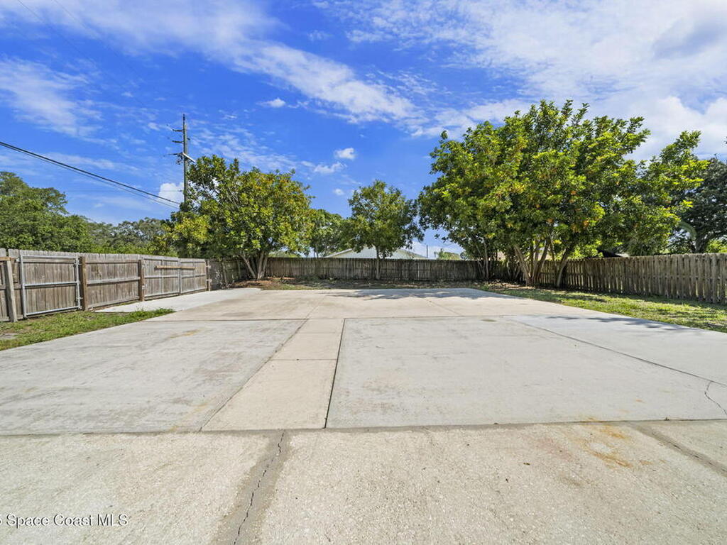 2036 Hogan Drive, Melbourne, FL 32935