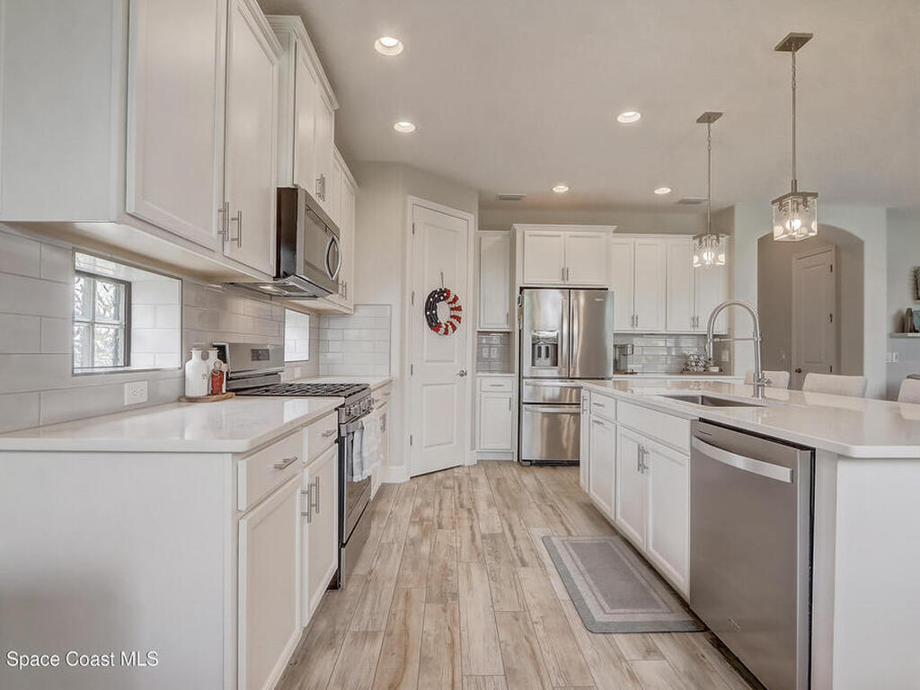 7959 Sedem Place, Melbourne, FL 32940