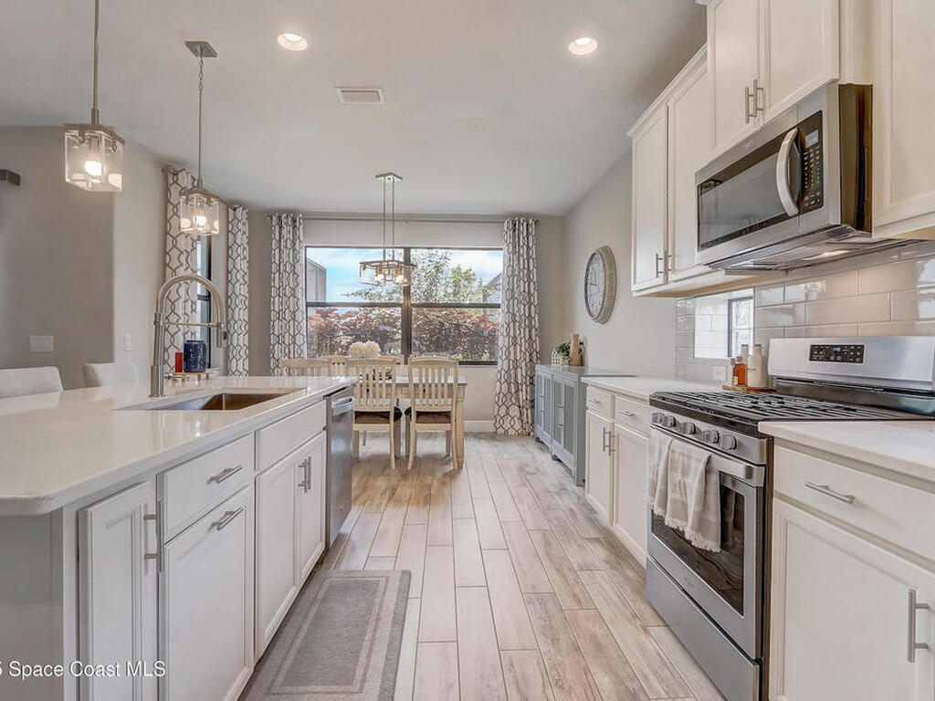 7959 Sedem Place, Melbourne, FL 32940