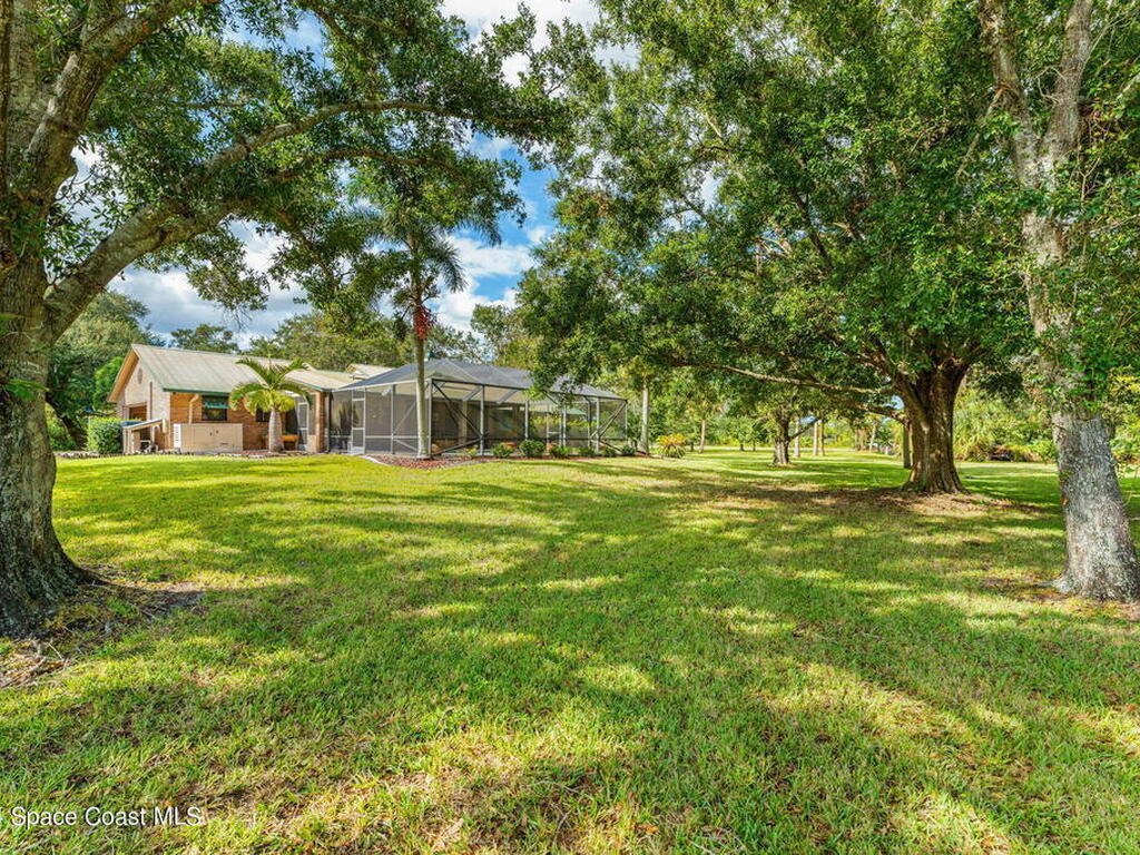 3535 Grant Road, Grant-Valkaria, FL 32949