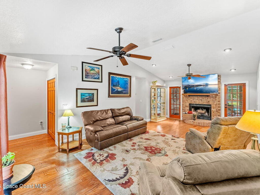 3535 Grant Road, Grant-Valkaria, FL 32949