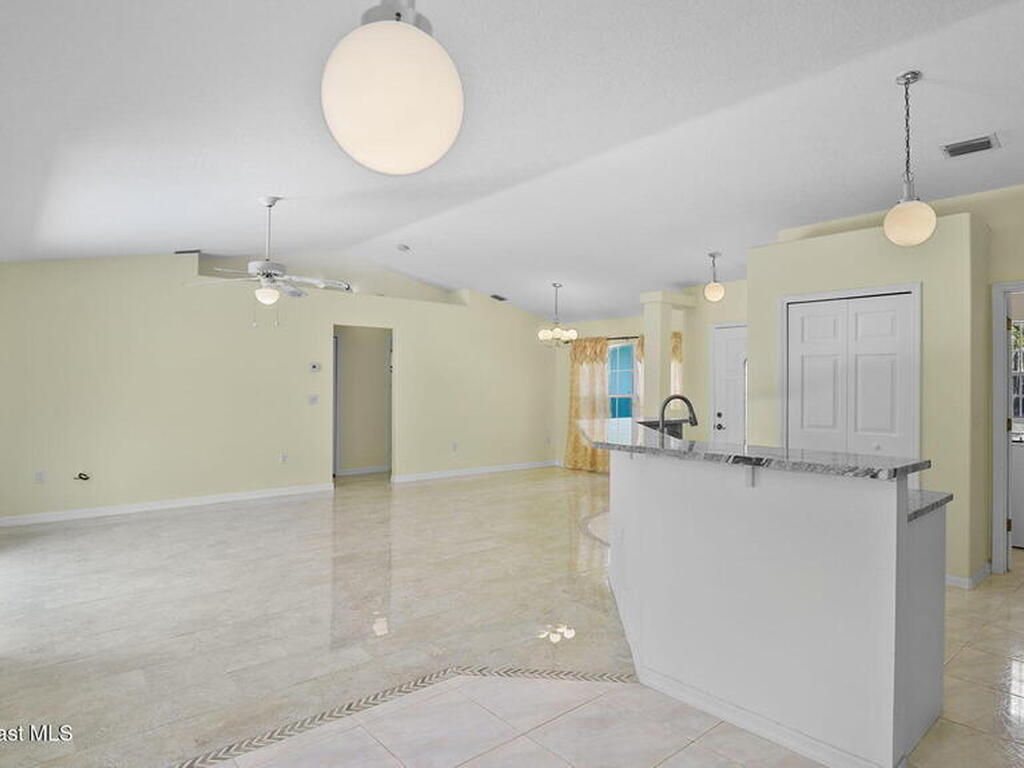 525 Banana Boulevard, Merritt Island, FL 32952