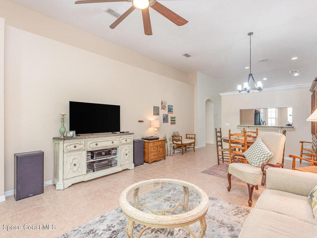 2009 Tullagee Avenue, Melbourne, FL 32940