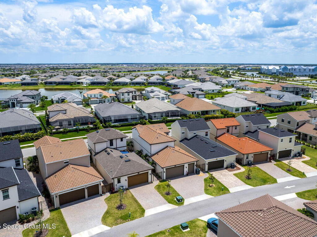 8476 Lyside Drive, Melbourne, FL 32940