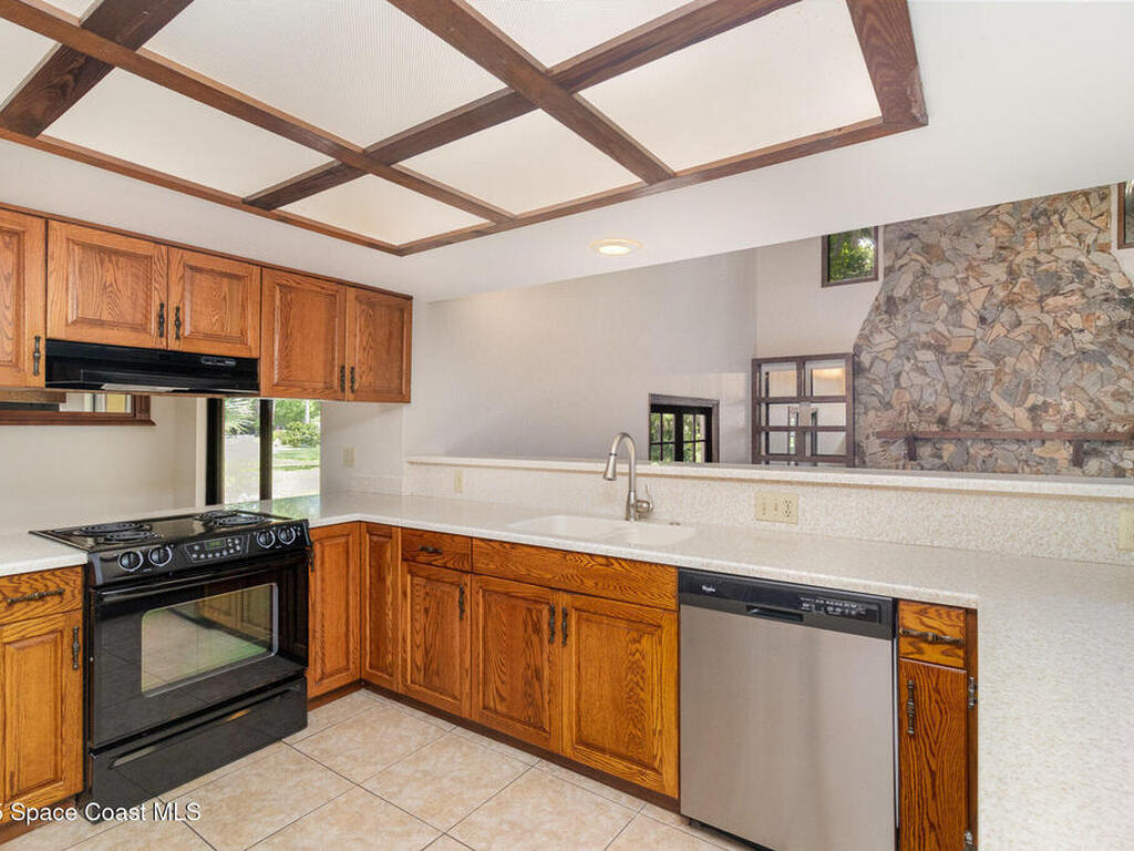4121 Mustang Road, Melbourne, FL 32934