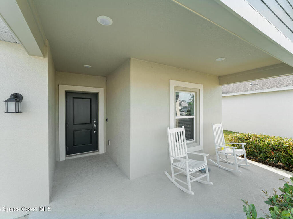3941 Willowbrook Drive, Edgewater, FL 32141