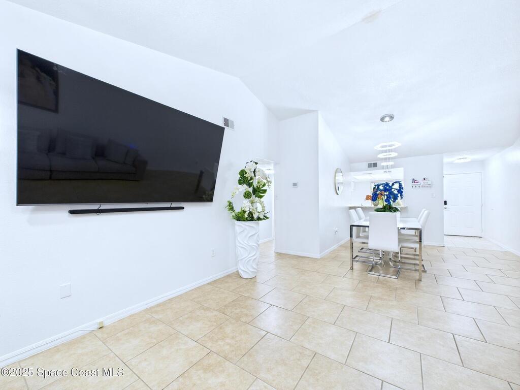 1515 Huntington Lane, Rockledge, FL 32955