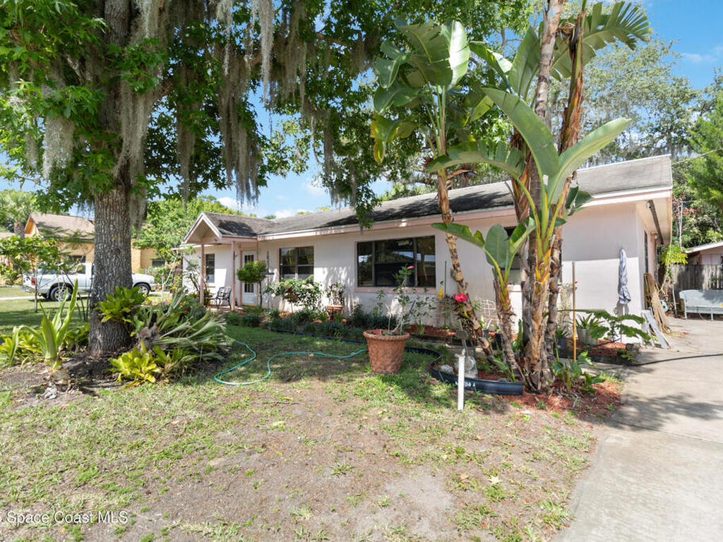 424 Lenore Avenue, Titusville, FL 32796