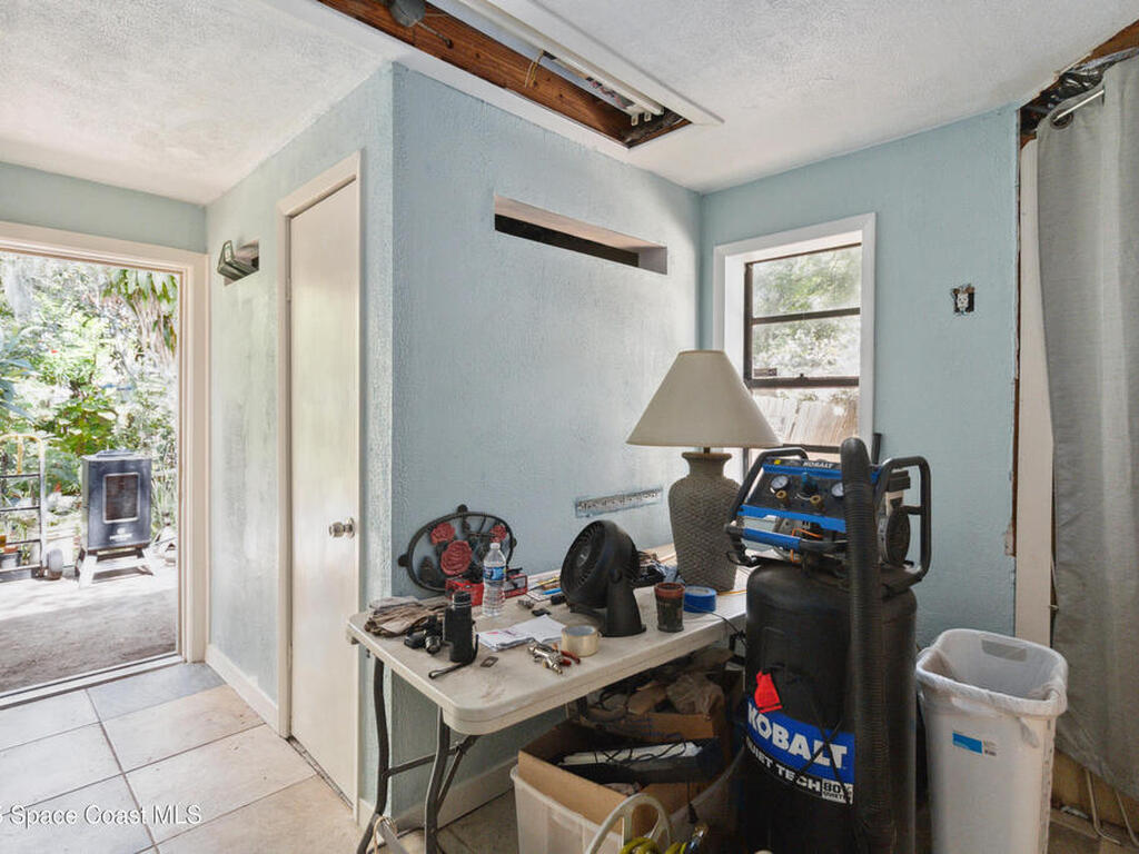 424 Lenore Avenue, Titusville, FL 32796