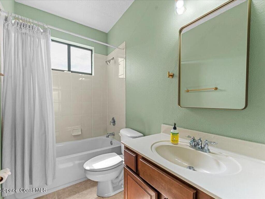 2753 Glenridge Circle, Merritt Island, FL 32953