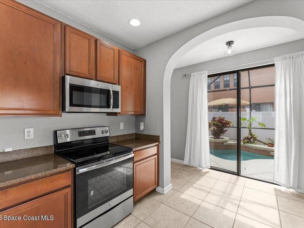 2753 Glenridge Circle, Merritt Island, FL 32953