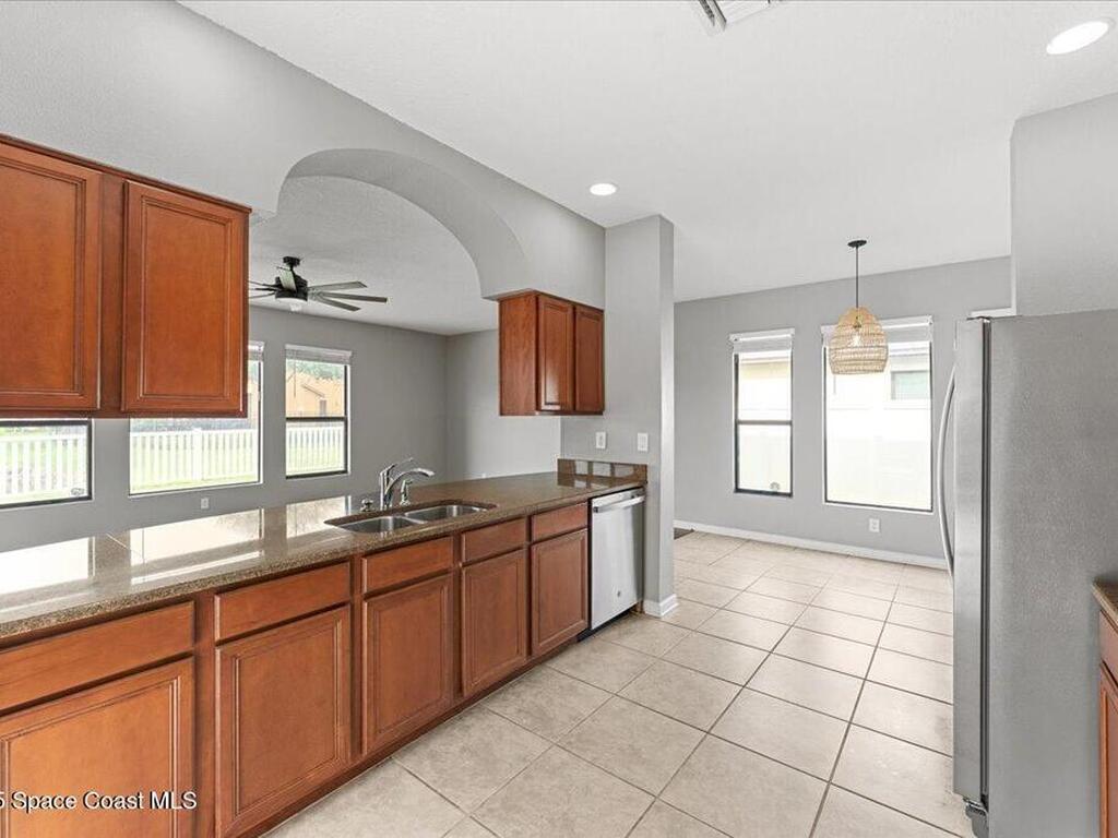 2753 Glenridge Circle, Merritt Island, FL 32953