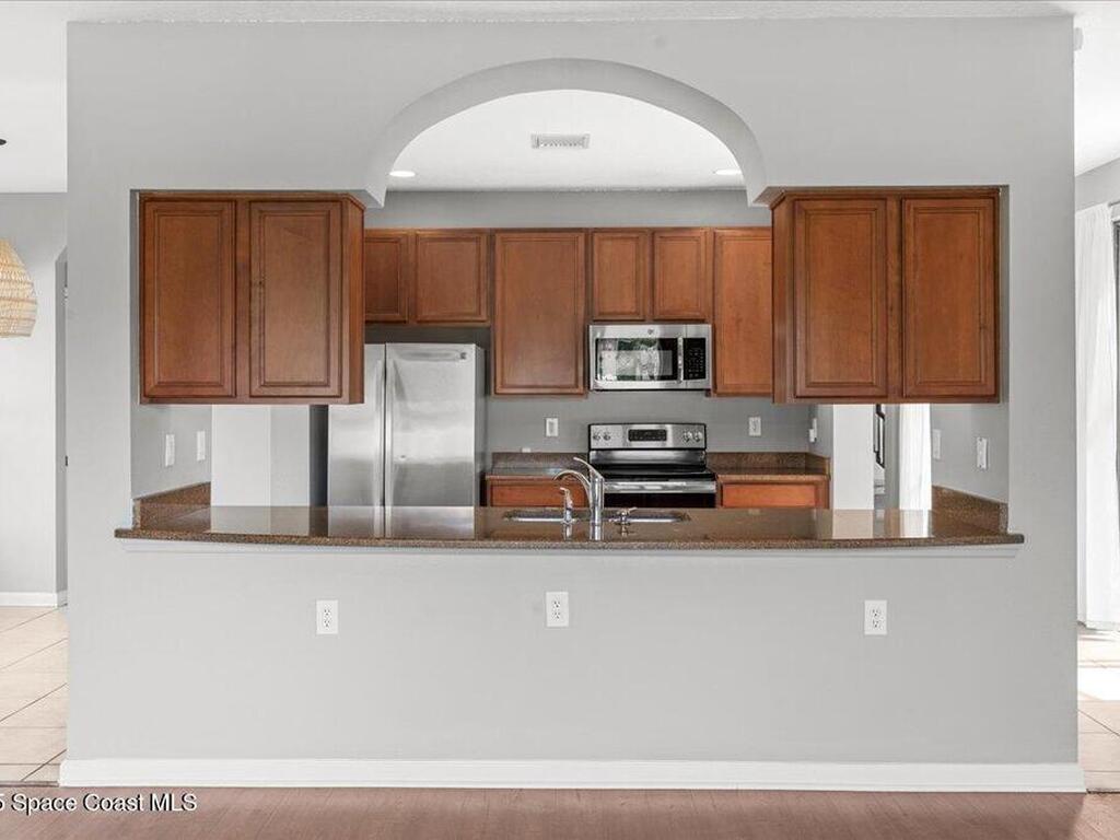 2753 Glenridge Circle, Merritt Island, FL 32953
