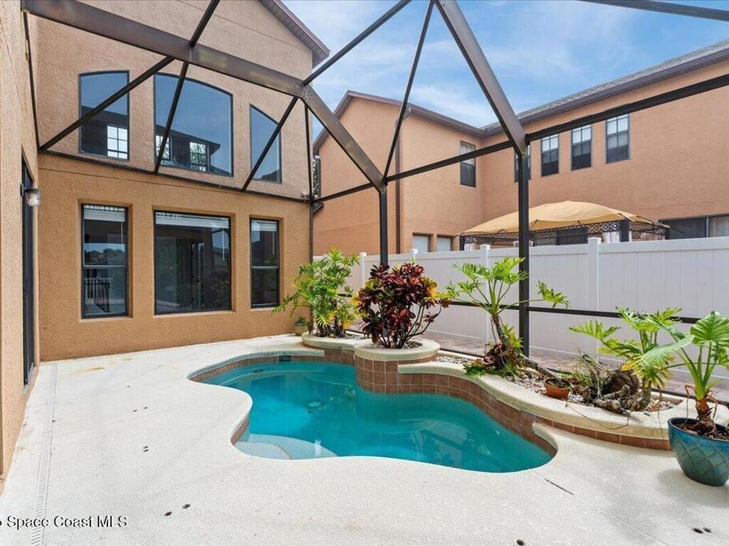 2753 Glenridge Circle, Merritt Island, FL 32953