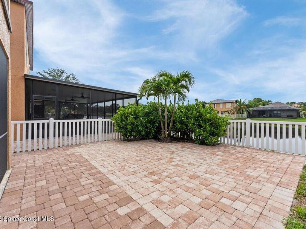 2753 Glenridge Circle, Merritt Island, FL 32953