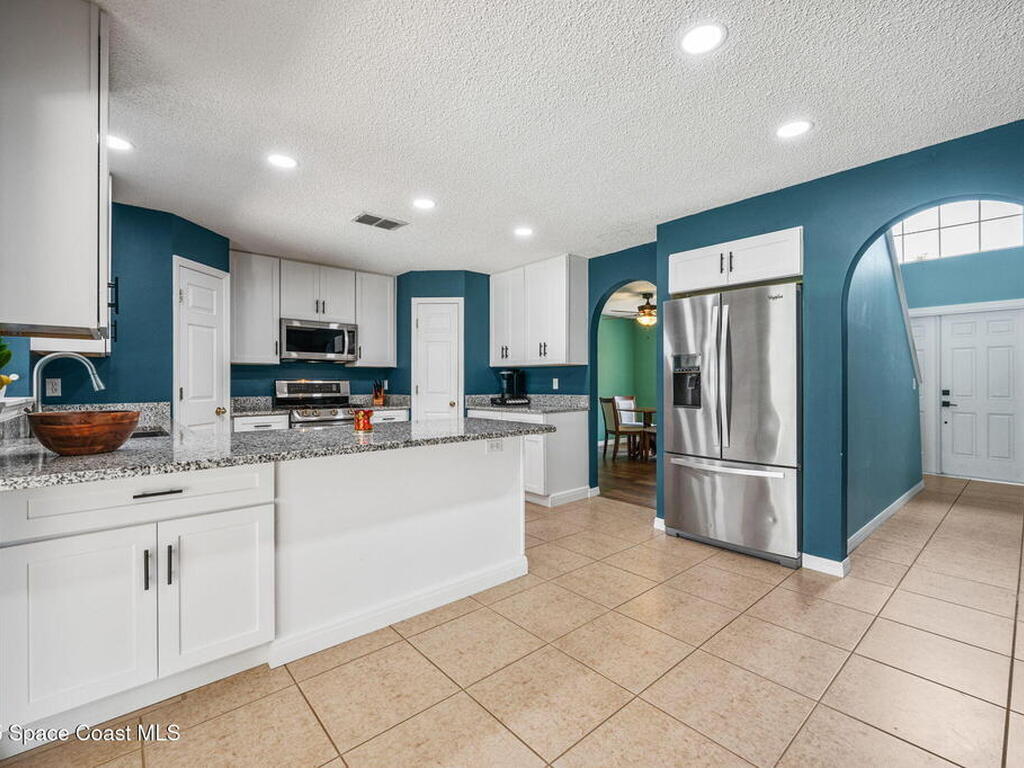 5256 Mansford Place, Melbourne, FL 32940
