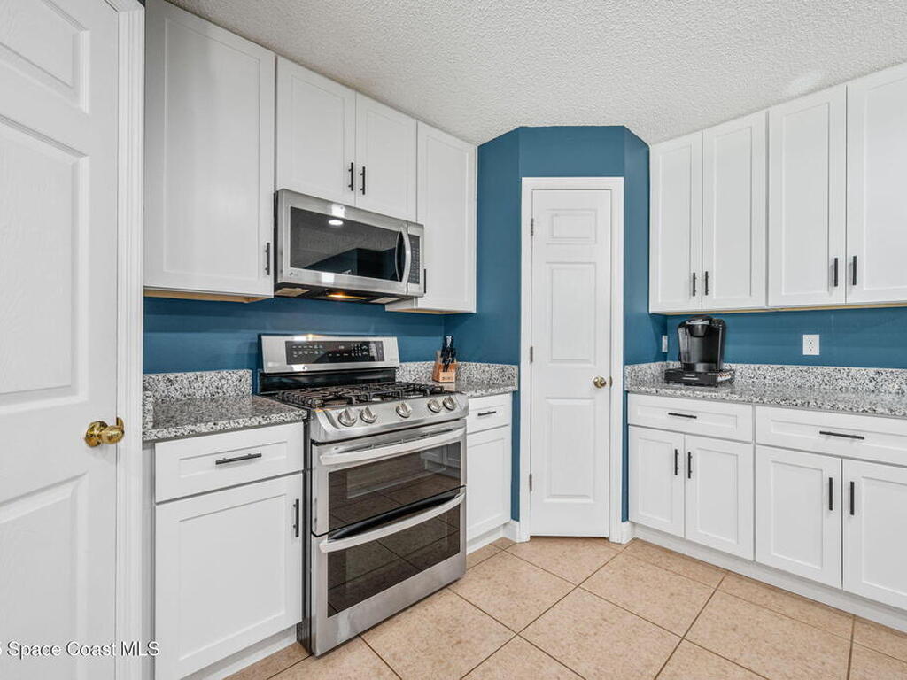 5256 Mansford Place, Melbourne, FL 32940