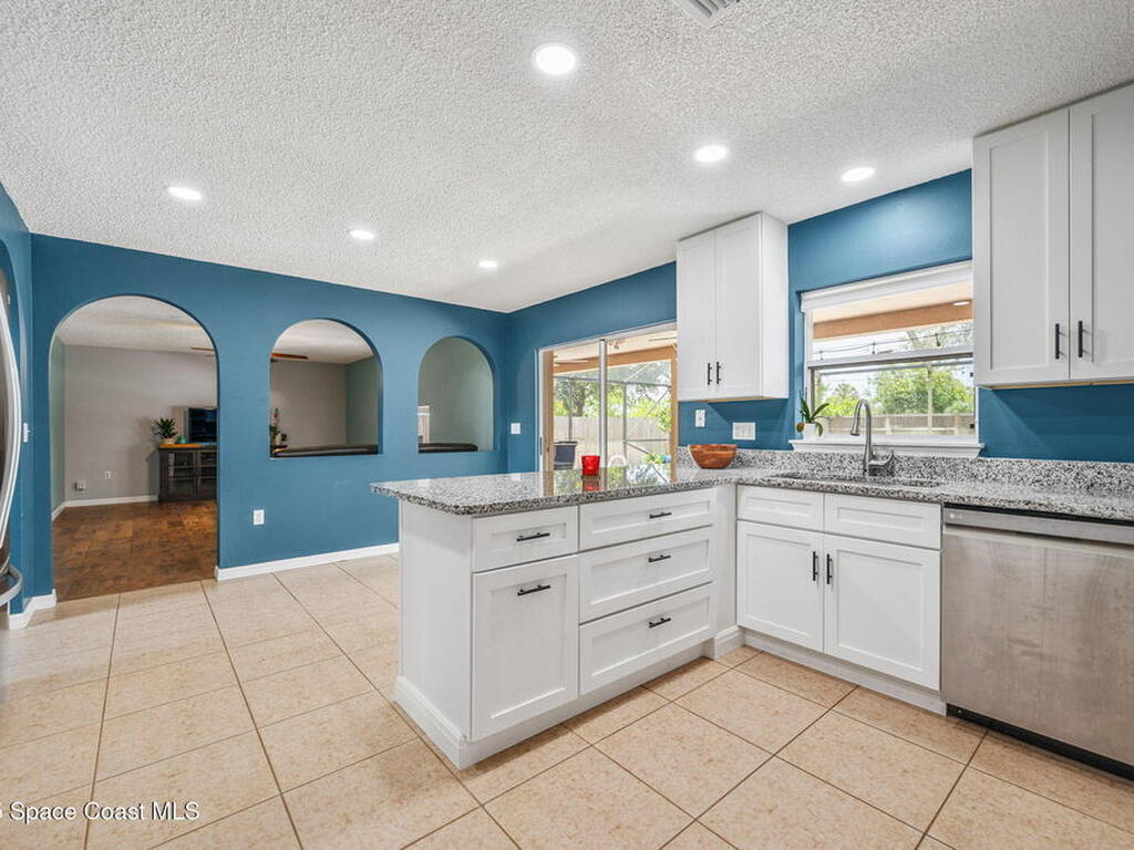 5256 Mansford Place, Melbourne, FL 32940