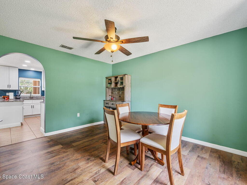5256 Mansford Place, Melbourne, FL 32940