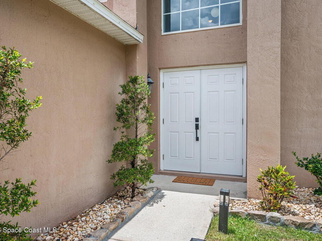 5256 Mansford Place, Melbourne, FL 32940