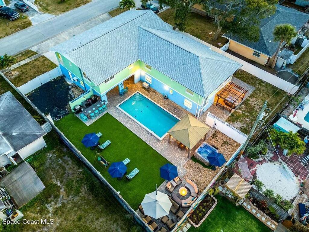 422 Jefferson Avenue, Cape Canaveral, FL 32920