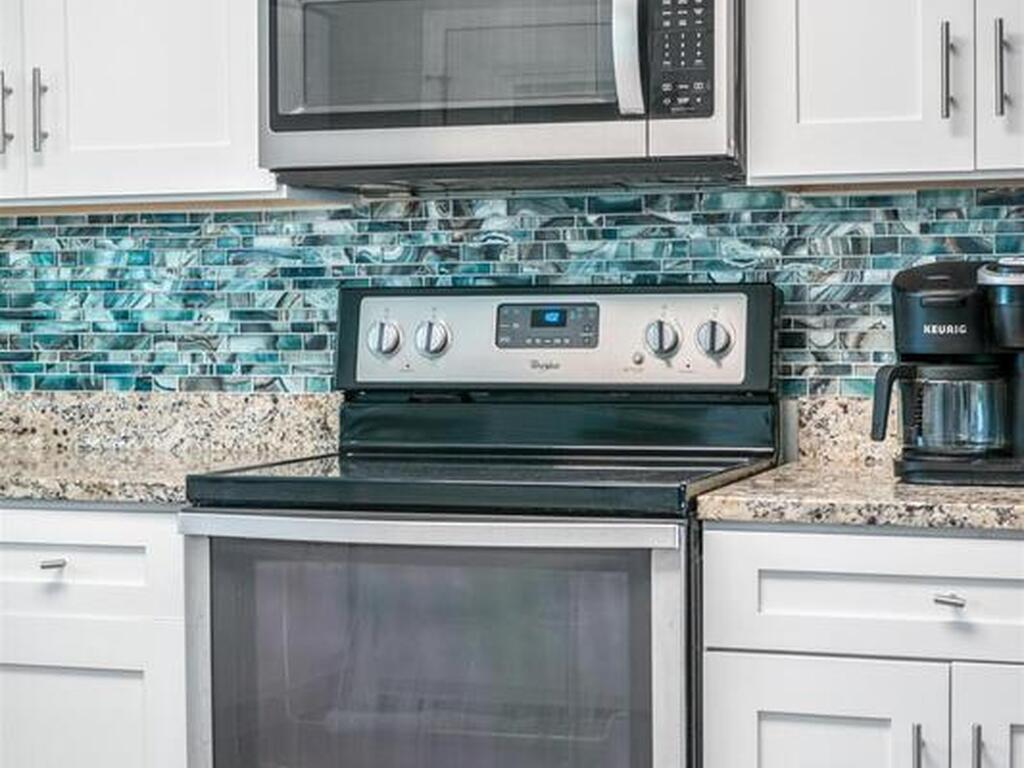 422 Jefferson Avenue, Cape Canaveral, FL 32920