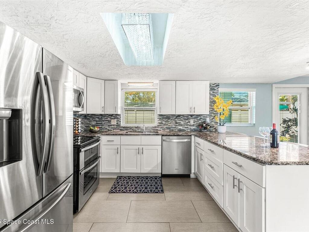 422 Jefferson Avenue, Cape Canaveral, FL 32920