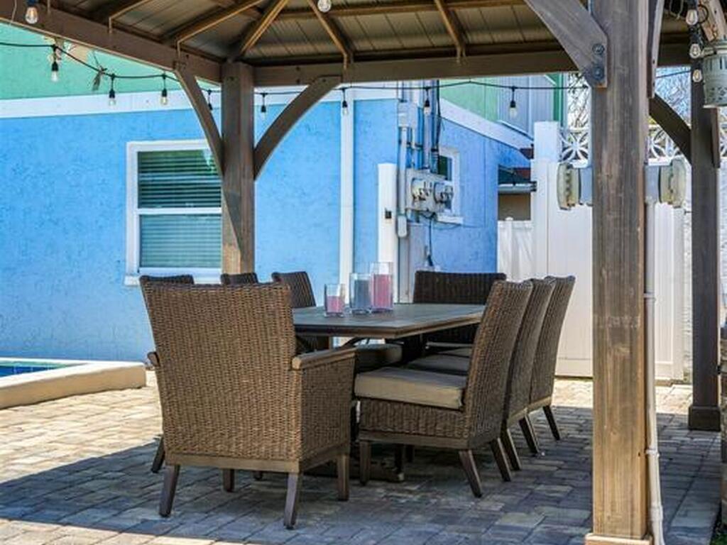 422 Jefferson Avenue, Cape Canaveral, FL 32920