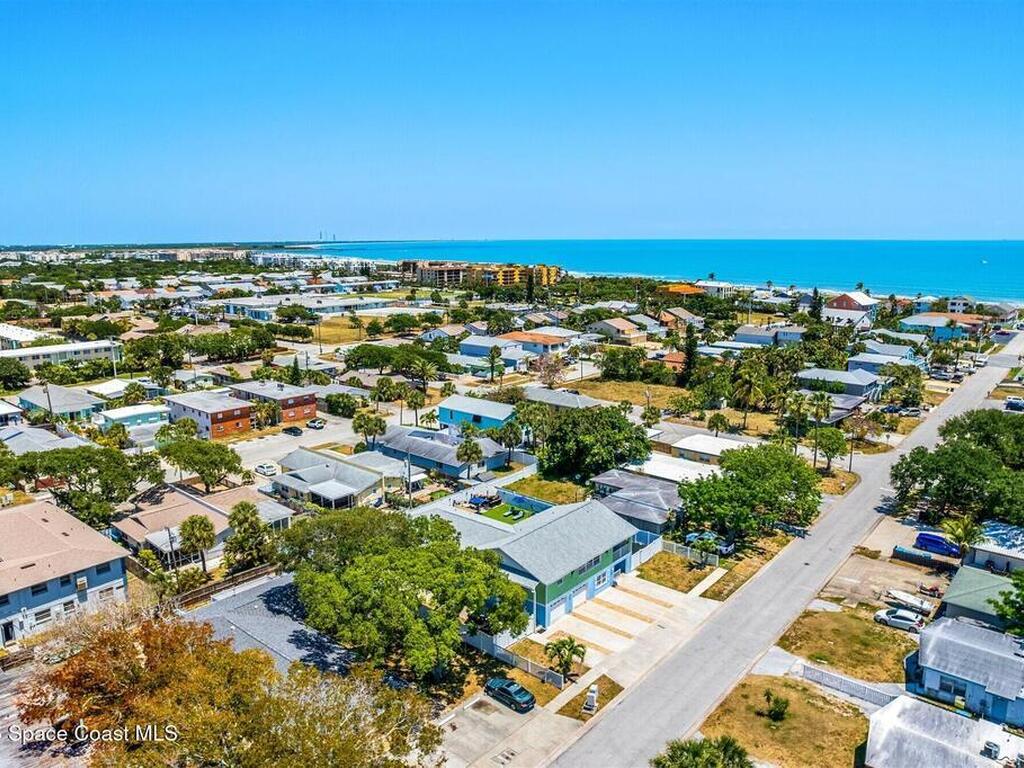 422 Jefferson Avenue, Cape Canaveral, FL 32920