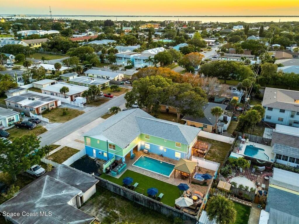 422 Jefferson Avenue, Cape Canaveral, FL 32920
