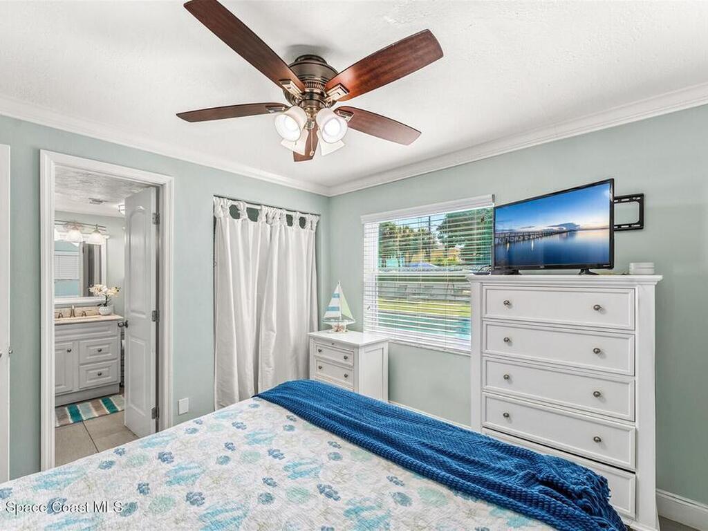 422 Jefferson Avenue, Cape Canaveral, FL 32920