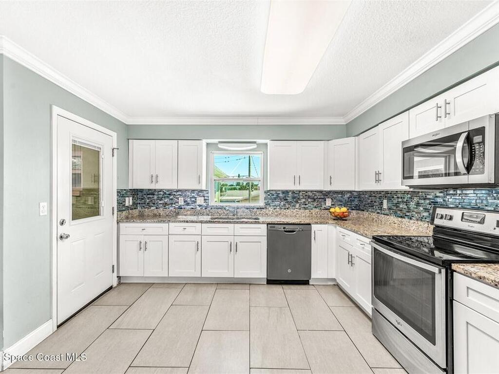 422 Jefferson Avenue, Cape Canaveral, FL 32920