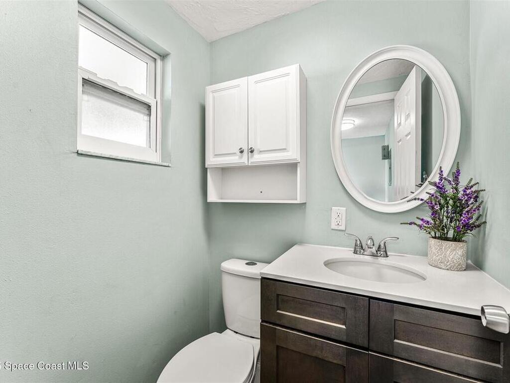 422 Jefferson Avenue, Cape Canaveral, FL 32920