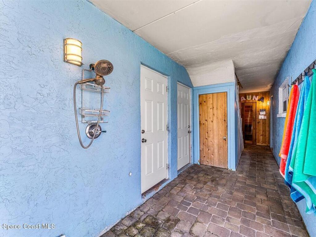 422 Jefferson Avenue, Cape Canaveral, FL 32920